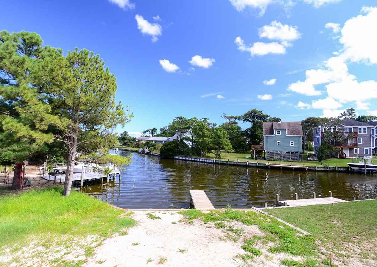 Kill Devil Hills, North Carolina 27948, 3 Bedrooms Bedrooms, ,2 BathroomsBathrooms,Single family - detached,For sale,Colington Road,93527