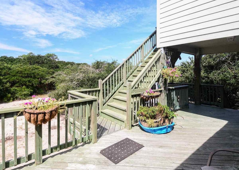 Corolla, North Carolina 27927, 2 Bedrooms Bedrooms, ,2 BathroomsBathrooms,Single family - detached,For sale,Canal Road,93588