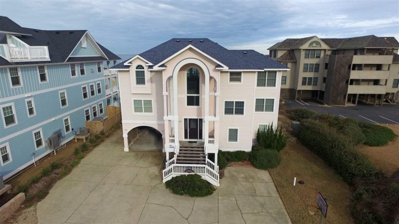 Kill Devil Hills, North Carolina 27948, 7 Bedrooms Bedrooms, ,5 BathroomsBathrooms,Single family - detached,For sale,Virginia Dare Trail,94748