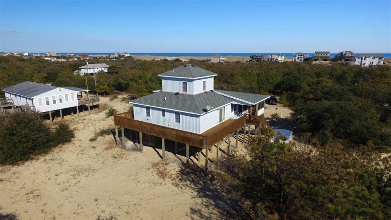 Corolla, North Carolina 27927, 2 Bedrooms Bedrooms, ,1 BathroomBathrooms,Single family - detached,For sale,Swordfish Crescent,94796