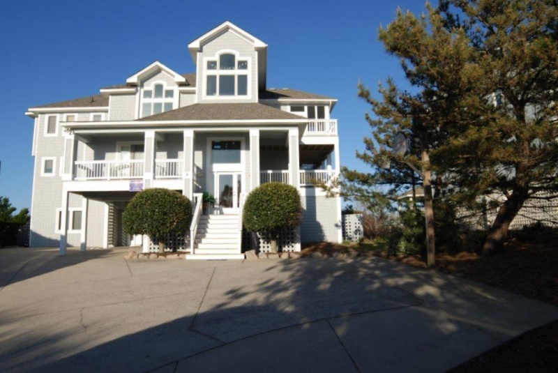 Corolla, North Carolina 27927, 8 Bedrooms Bedrooms, ,8 BathroomsBathrooms,Single family - detached,For sale,Deep Neck Road,94849