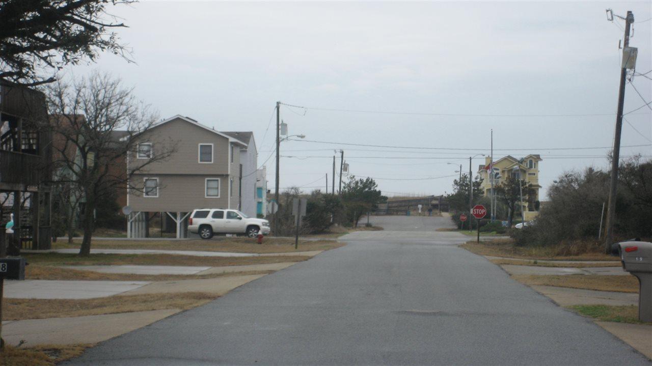 Kill Devil Hills, North Carolina 27948, 3 Bedrooms Bedrooms, ,2 BathroomsBathrooms,Single family - detached,For sale,Ferris Avenue,94920