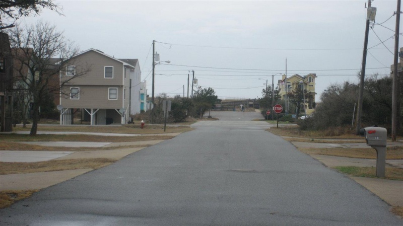 Kill Devil Hills, North Carolina 27948, 3 Bedrooms Bedrooms, ,2 BathroomsBathrooms,Single family - detached,For sale,Ferris Avenue,94920