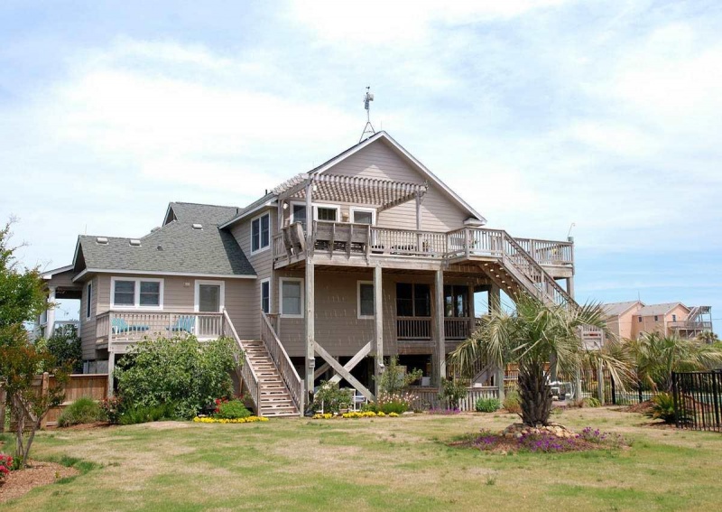 Corolla, North Carolina 27927, 4 Bedrooms Bedrooms, ,3 BathroomsBathrooms,Single family - detached,For sale,Conch Crescent,95312