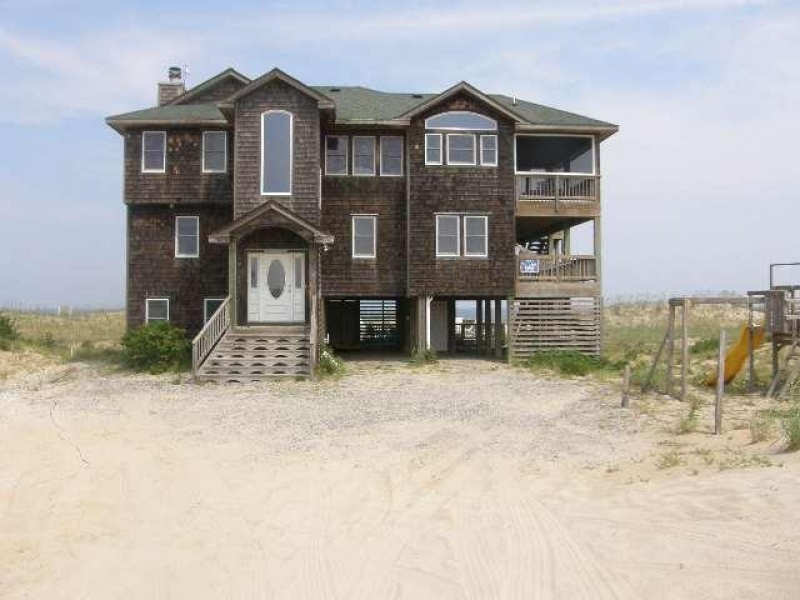 Corolla, North Carolina 27927, 5 Bedrooms Bedrooms, ,4 BathroomsBathrooms,Single family - detached,For sale,Sandfiddler Road,57457