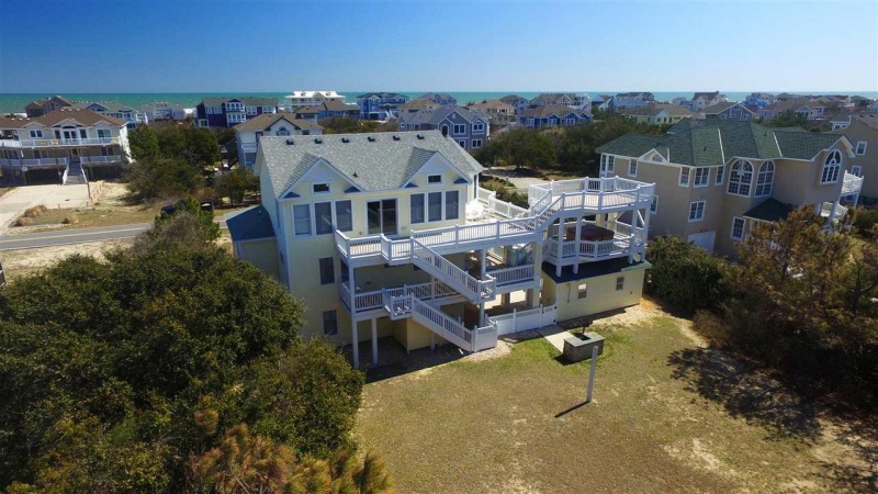 Corolla, North Carolina 27927, 8 Bedrooms Bedrooms, ,6 BathroomsBathrooms,Single family - detached,For sale,Whalehead Drive,95670