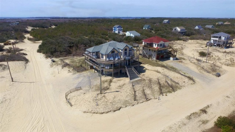 Corolla, North Carolina 27927, 6 Bedrooms Bedrooms, ,7 BathroomsBathrooms,Single family - detached,For sale,Sandpiper Road,96062