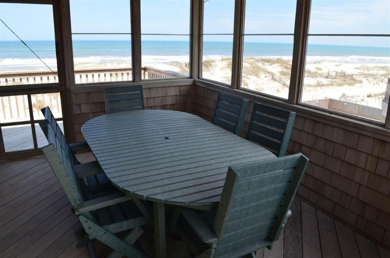 Corolla, North Carolina 27927, 4 Bedrooms Bedrooms, ,3 BathroomsBathrooms,Single family - detached,For sale,Sandfiddler Road,96431