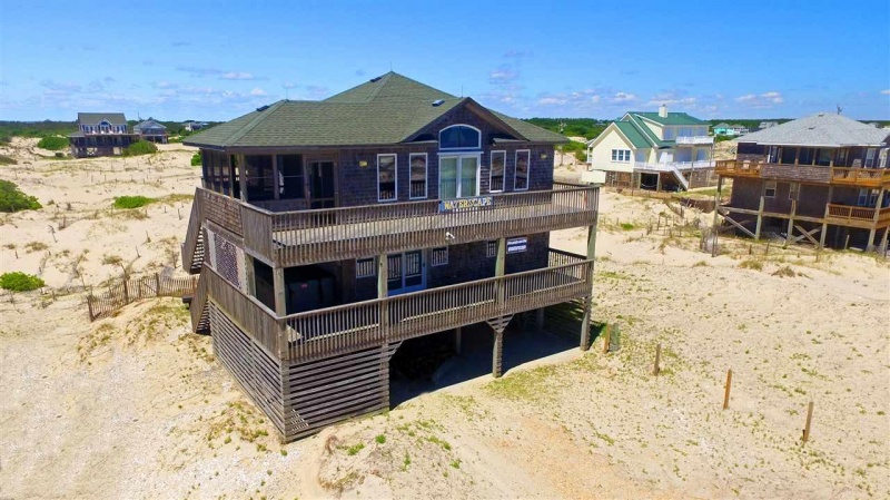 Corolla, North Carolina 27927, 4 Bedrooms Bedrooms, ,3 BathroomsBathrooms,Single family - detached,For sale,Sandfiddler Road,96431