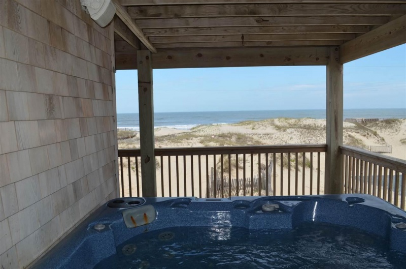 Corolla, North Carolina 27927, 4 Bedrooms Bedrooms, ,3 BathroomsBathrooms,Single family - detached,For sale,Sandfiddler Road,96431