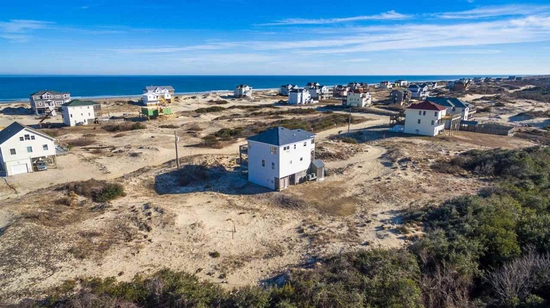 Corolla, North Carolina 27927, 3 Bedrooms Bedrooms, ,2 BathroomsBathrooms,Single family - detached,For sale,Sandpiper Road,98765