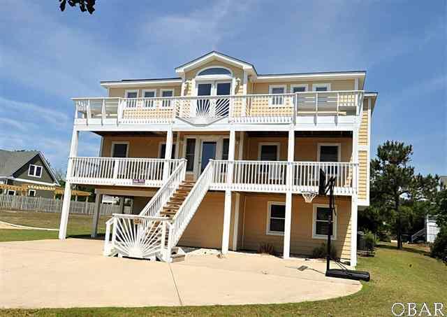 Duck, North Carolina 27949, 6 Bedrooms Bedrooms, ,5 BathroomsBathrooms,Single family - detached,For sale,Plover Drive,77634