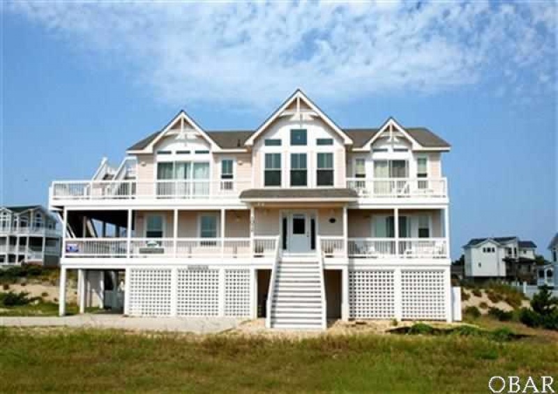 Corolla, North Carolina 27927, 9 Bedrooms Bedrooms, ,8 BathroomsBathrooms,Single family - detached,For sale,Corolla Drive,77795