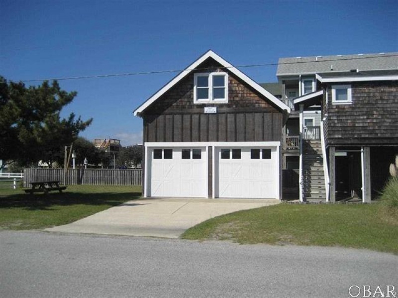 Nags Head, North Carolina 27959, 3 Bedrooms Bedrooms, ,3 BathroomsBathrooms,Single family - detached,For sale,Bonnett Street,99652