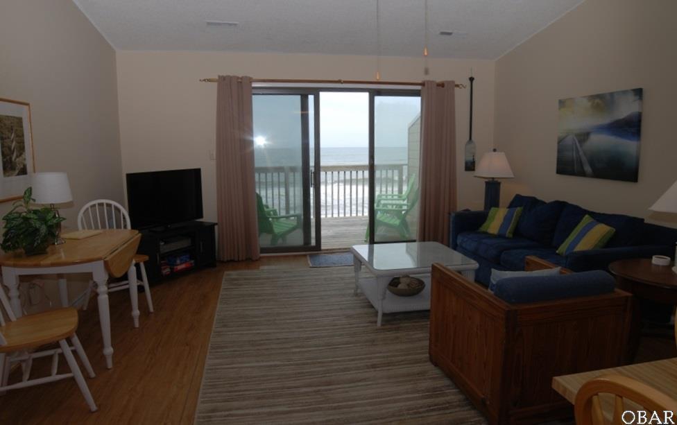 Kill Devil Hills, North Carolina 27948, 1 Bedroom Bedrooms, ,1 BathroomBathrooms,Condo,For sale,Virginia Dare Trail,99851