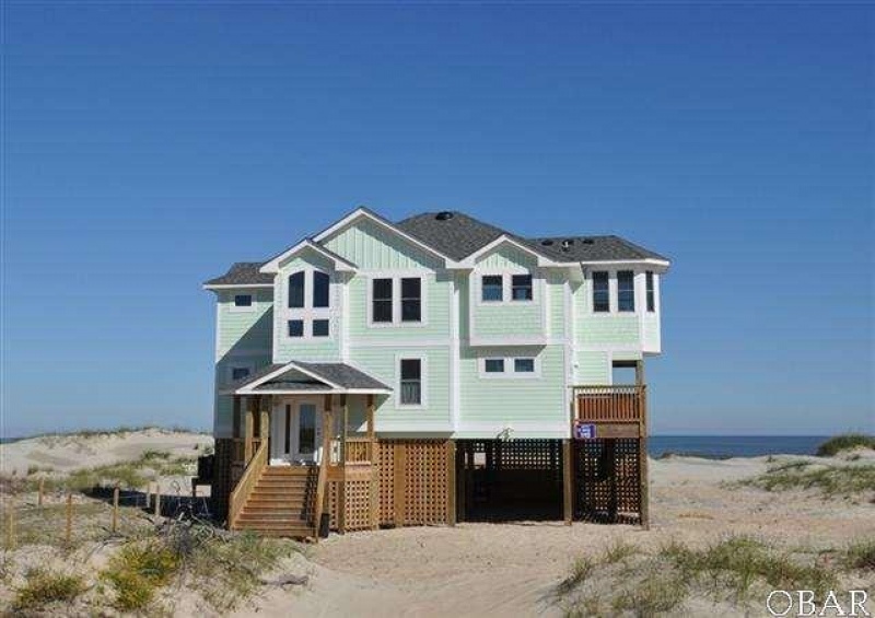 Corolla, North Carolina 27927, 5 Bedrooms Bedrooms, ,4 BathroomsBathrooms,Single family - detached,For sale,Sandfiddler Road,82201