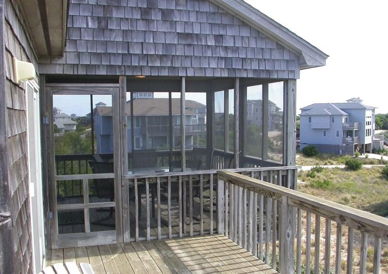 Duck, North Carolina 27949, 5 Bedrooms Bedrooms, ,4 BathroomsBathrooms,Single family - detached,For sale,Spyglass Road,89897