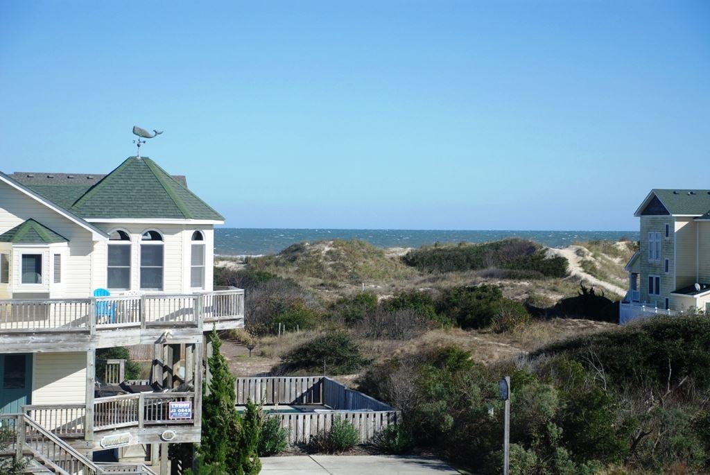 Corolla, North Carolina 27927, 5 Bedrooms Bedrooms, ,3 BathroomsBathrooms,Single family - detached,For sale,Whalehead Drive,90307