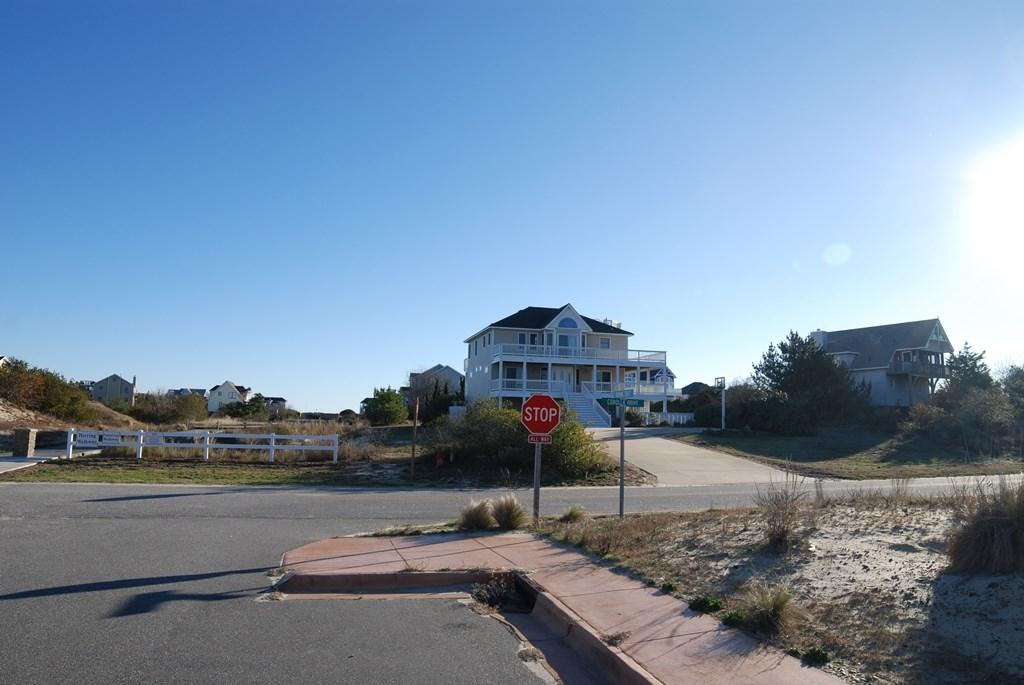 Corolla, North Carolina 27927, 3 Bedrooms Bedrooms, ,2 BathroomsBathrooms,Single family - detached,For sale,Corolla Drive,90603