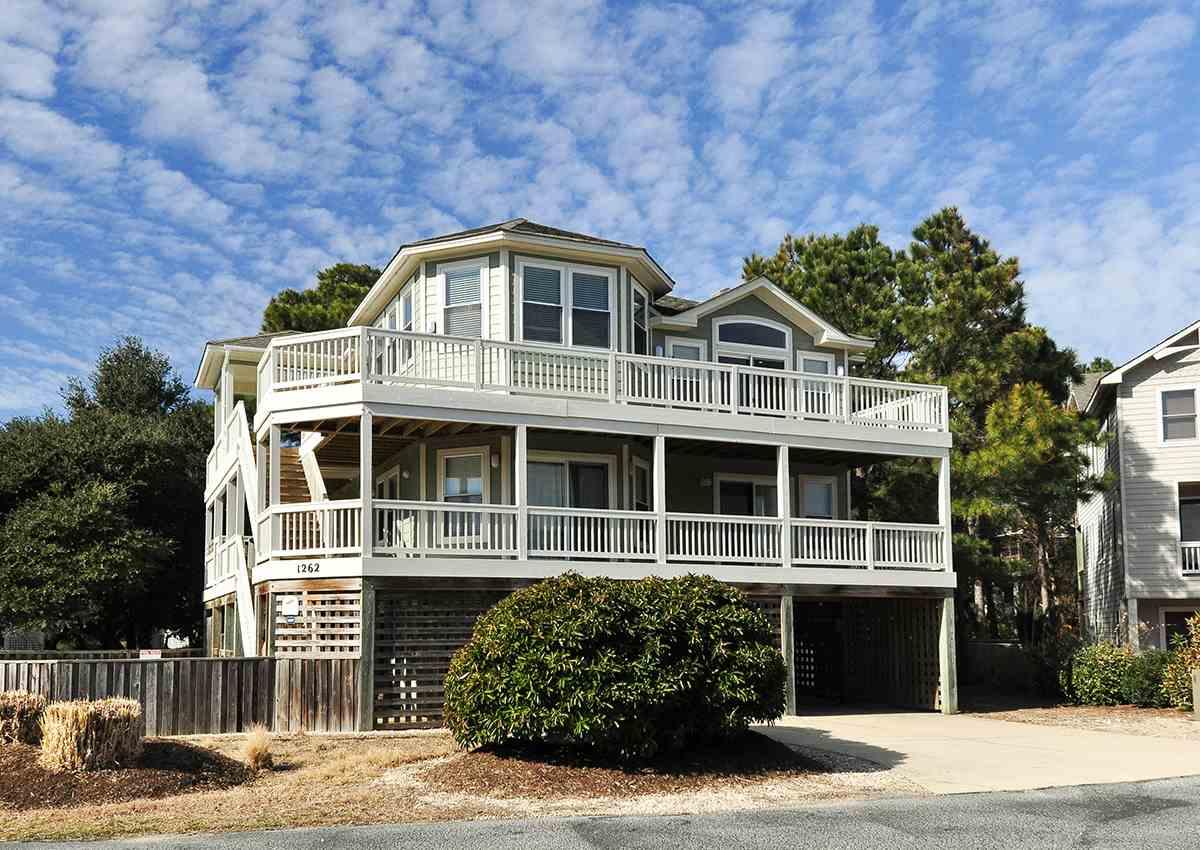 Corolla, North Carolina 27927, 4 Bedrooms Bedrooms, ,5 BathroomsBathrooms,Single family - detached,For sale,Crystal Lake Court,90608