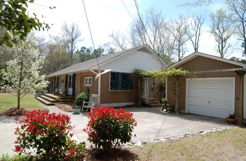 Kitty Hawk, North Carolina 27949, 3 Bedrooms Bedrooms, ,2 BathroomsBathrooms,Single family - detached,For sale,Carrenda Lane,90882