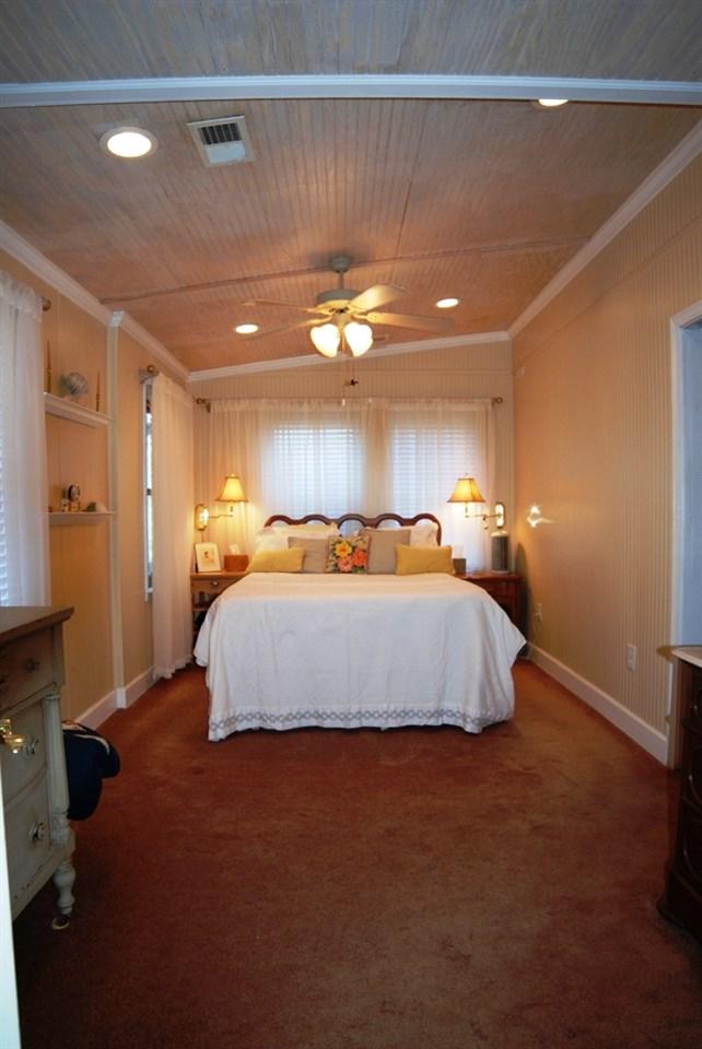 Nags Head, North Carolina 27959, 4 Bedrooms Bedrooms, ,4 BathroomsBathrooms,Single family - detached,For sale,Danube Street,91536