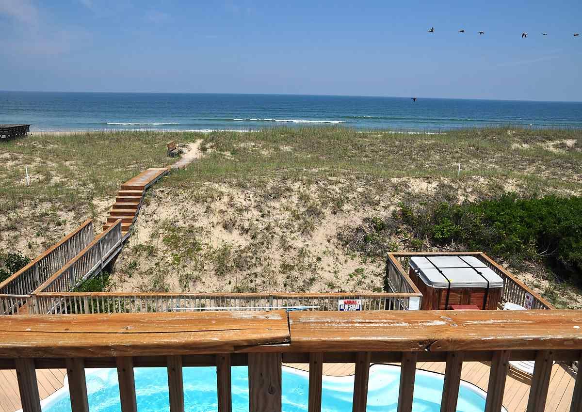 Corolla, North Carolina 27927, 5 Bedrooms Bedrooms, ,4 BathroomsBathrooms,Single family - detached,For sale,Sandfiddler Road,91976