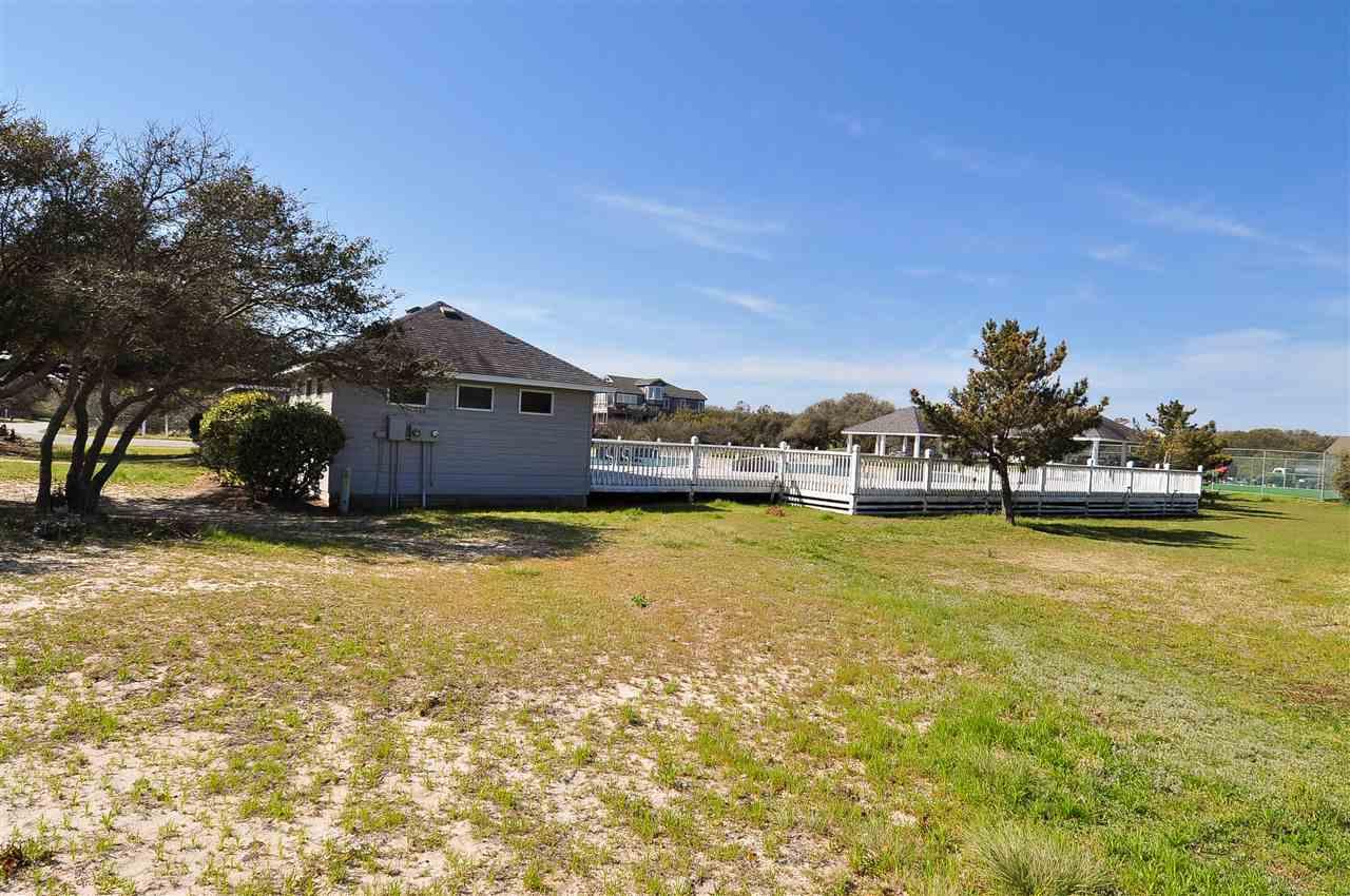 Corolla, North Carolina 27927-0000, 6 Bedrooms Bedrooms, ,4 BathroomsBathrooms,Single family - detached,For sale,Ocean Front Arch,92063