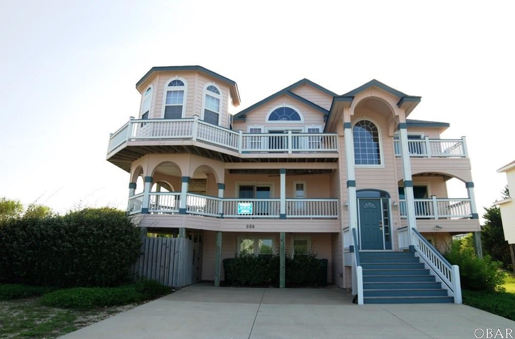 Corolla, North Carolina 27927, 7 Bedrooms Bedrooms, ,7 BathroomsBathrooms,Single family - detached,For sale,Lighthouse Drive,103118