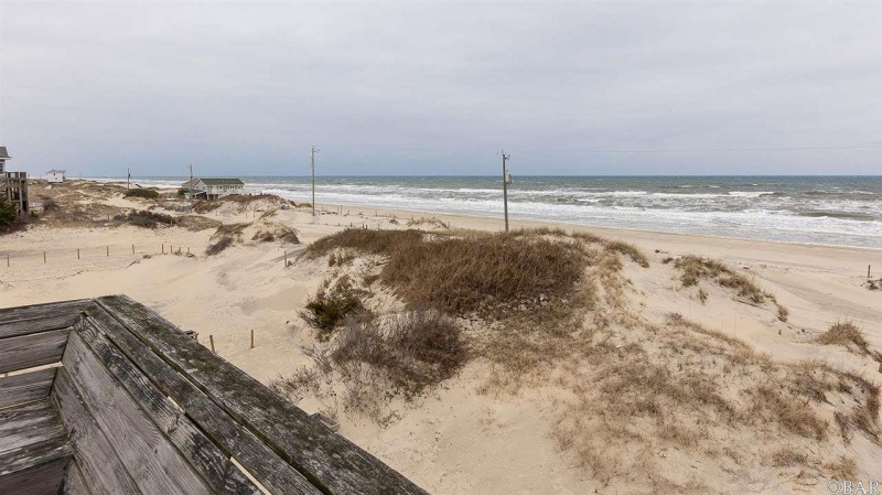 Corolla, North Carolina 29727, 4 Bedrooms Bedrooms, ,3 BathroomsBathrooms,Single family - detached,For sale,Sandfiddler Road,104036