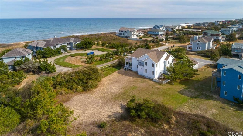 Southern Shores, North Carolina 27949, 4 Bedrooms Bedrooms, ,3 BathroomsBathrooms,Single family - detached,For sale,Thirteenth Avenue,104360