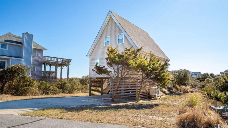 Corolla, North Carolina 27927, 3 Bedrooms Bedrooms, ,1 BathroomBathrooms,Single family - detached,For sale,Saltspray Court,103564