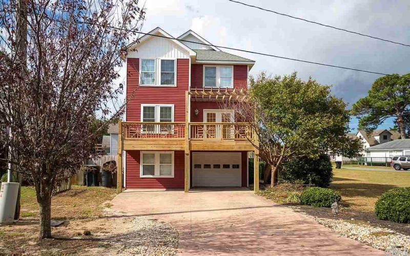 Kill Devil Hills, North Carolina 27948, 4 Bedrooms Bedrooms, ,3 BathroomsBathrooms,Single family - detached,For sale,Colington Drive,102340