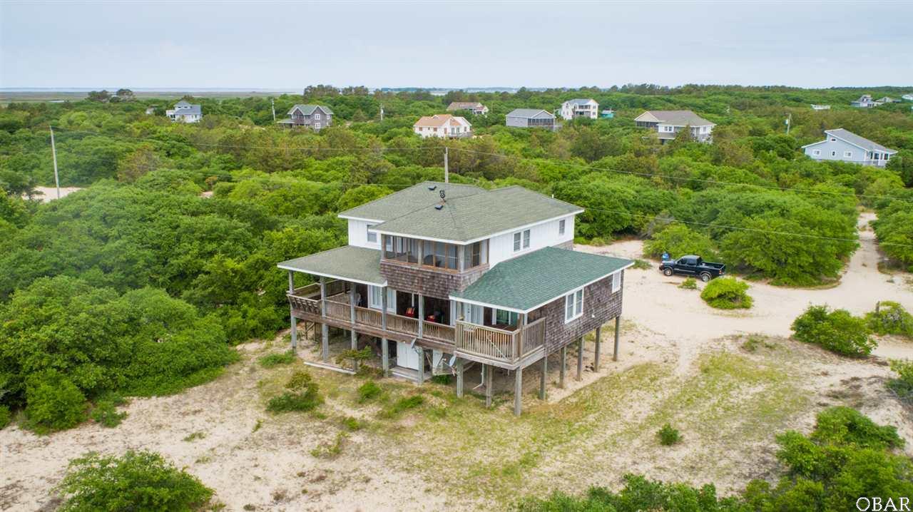 Corolla, North Carolina 27927, 3 Bedrooms Bedrooms, ,3 BathroomsBathrooms,Single family - detached,For sale,Robin Lane,105042