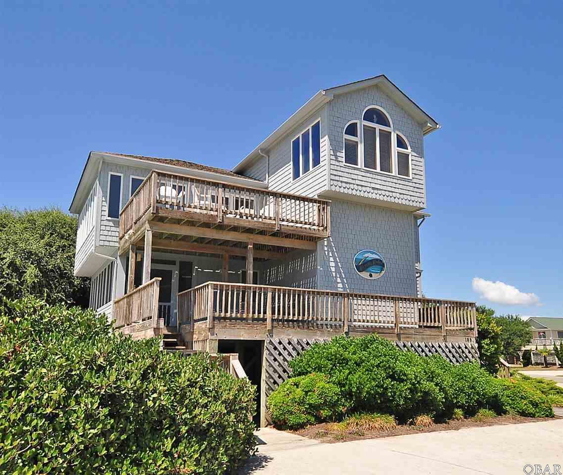 Duck, North Carolina 27949, 5 Bedrooms Bedrooms, ,3 BathroomsBathrooms,Single family - detached,For sale,Ocean Front Drive,105172