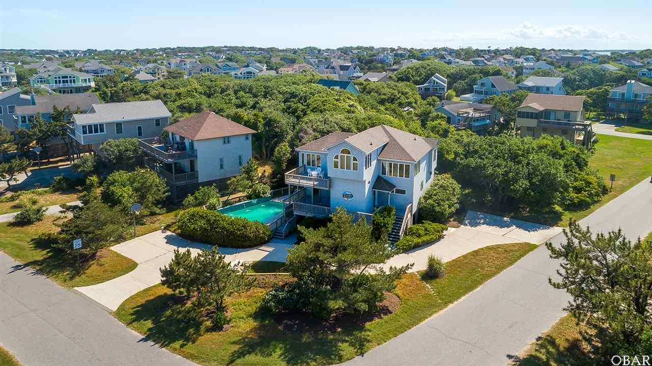 Duck, North Carolina 27949, 5 Bedrooms Bedrooms, ,3 BathroomsBathrooms,Single family - detached,For sale,Ocean Front Drive,105172