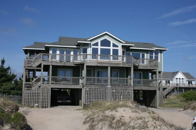 Corolla, North Carolina 27927, 5 Bedrooms Bedrooms, ,4 BathroomsBathrooms,Single family - detached,For sale,Sandfiddler Road,105010