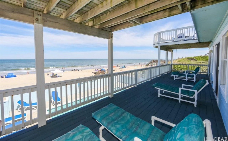 Corolla, North Carolina 27927, 8 Bedrooms Bedrooms, ,7 BathroomsBathrooms,Single family - detached,For sale,Atlantic Avenue,105646