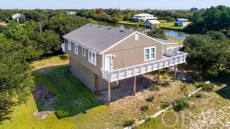 Corolla, North Carolina 27927, 3 Bedrooms Bedrooms, ,2 BathroomsBathrooms,Single family - detached,For sale,Shad Road,106459