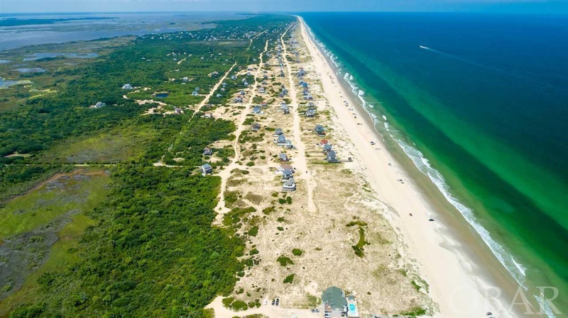 Corolla, North Carolina 27927-0000, 4 Bedrooms Bedrooms, ,3 BathroomsBathrooms,Single family - detached,For sale,Sandfiddler Road,106178