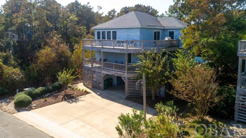 Corolla, North Carolina 27927, 6 Bedrooms Bedrooms, ,5 BathroomsBathrooms,Single family - detached,For sale,Clearwater Lane,106896