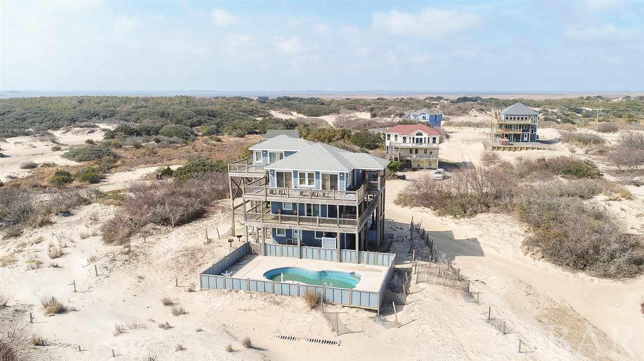 Corolla, North Carolina 27927, 6 Bedrooms Bedrooms, ,4 BathroomsBathrooms,Single family - detached,For sale,Sandpiper Road,105006