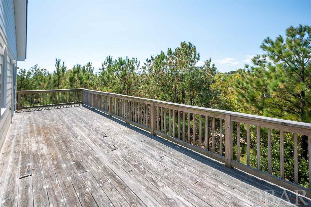 Corolla, North Carolina 27927, 3 Bedrooms Bedrooms, ,3 BathroomsBathrooms,Single family - detached,For sale,Robin Lane,106850