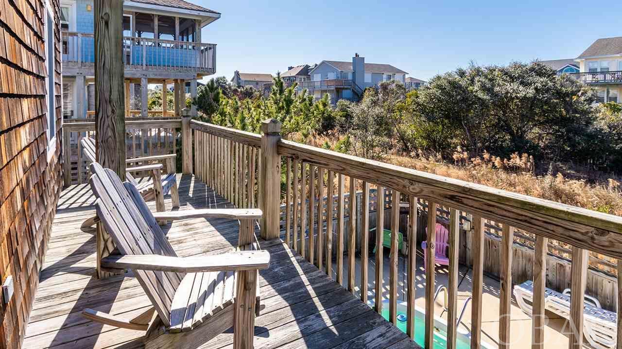 Corolla, North Carolina 27927, 6 Bedrooms Bedrooms, ,4 BathroomsBathrooms,Single family - detached,For sale,Mariner Drive,107775