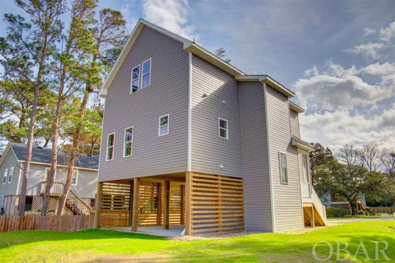 Nags Head, North Carolina 27959, 3 Bedrooms Bedrooms, ,3 BathroomsBathrooms,Single family - detached,For sale,Lost Colony Drive,108082