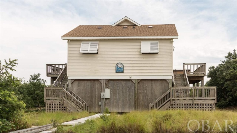 Corolla, North Carolina 27927, 4 Bedrooms Bedrooms, ,3 BathroomsBathrooms,Single family - detached,For sale,Canal Road,105953