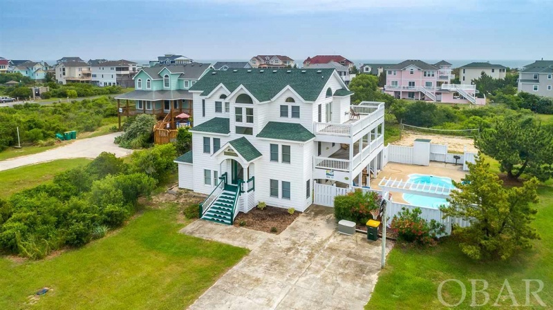 Corolla, North Carolina 27927, 7 Bedrooms Bedrooms, ,6 BathroomsBathrooms,Single family - detached,For sale,Whalehead Drive,105516