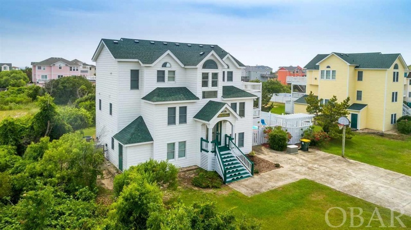 Corolla, North Carolina 27927, 7 Bedrooms Bedrooms, ,6 BathroomsBathrooms,Single family - detached,For sale,Whalehead Drive,105516