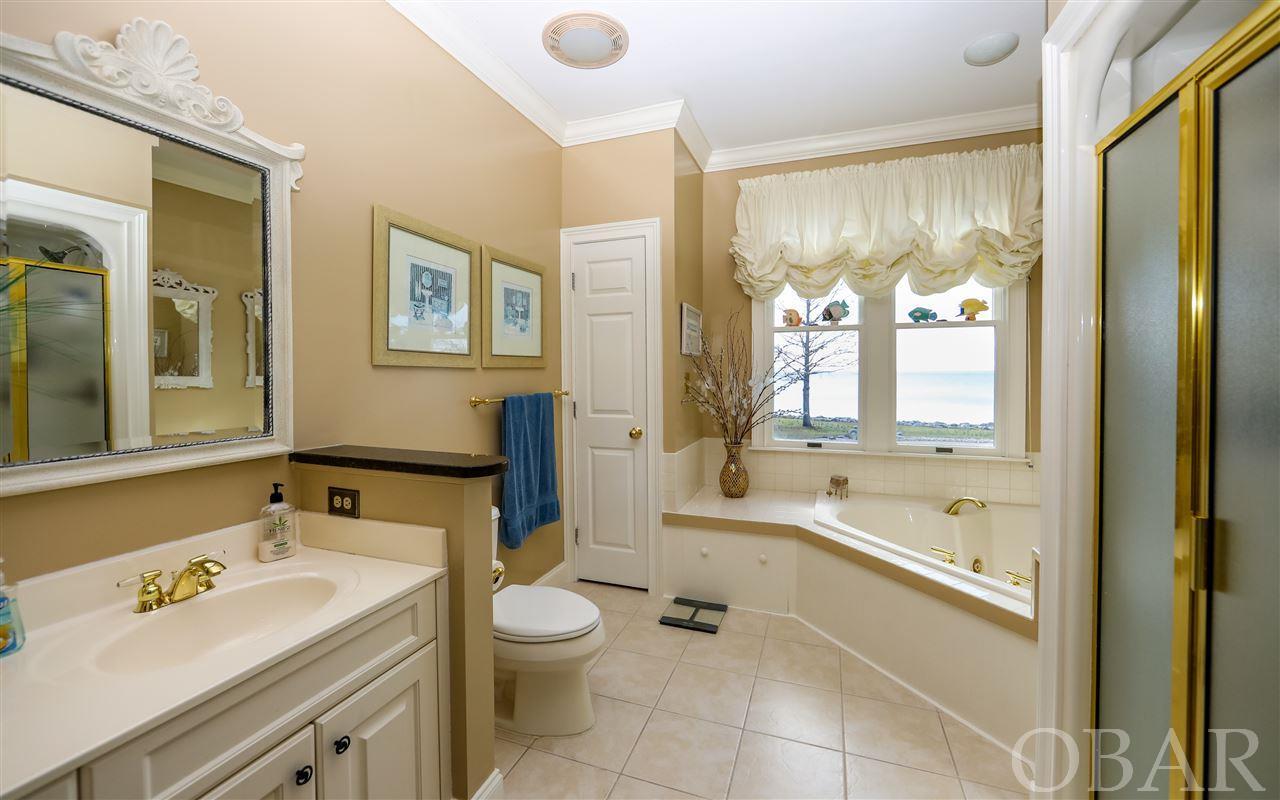 Point Harbor, North Carolina 27967-0000, 3 Bedrooms Bedrooms, ,3 BathroomsBathrooms,Single family - detached,For sale,Griggs Acres Drive,108132