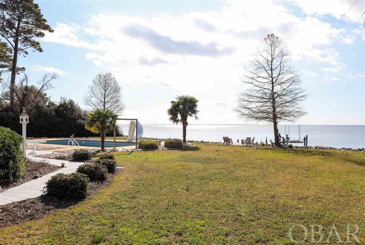 Point Harbor, North Carolina 27967-0000, 3 Bedrooms Bedrooms, ,3 BathroomsBathrooms,Single family - detached,For sale,Griggs Acres Drive,108132